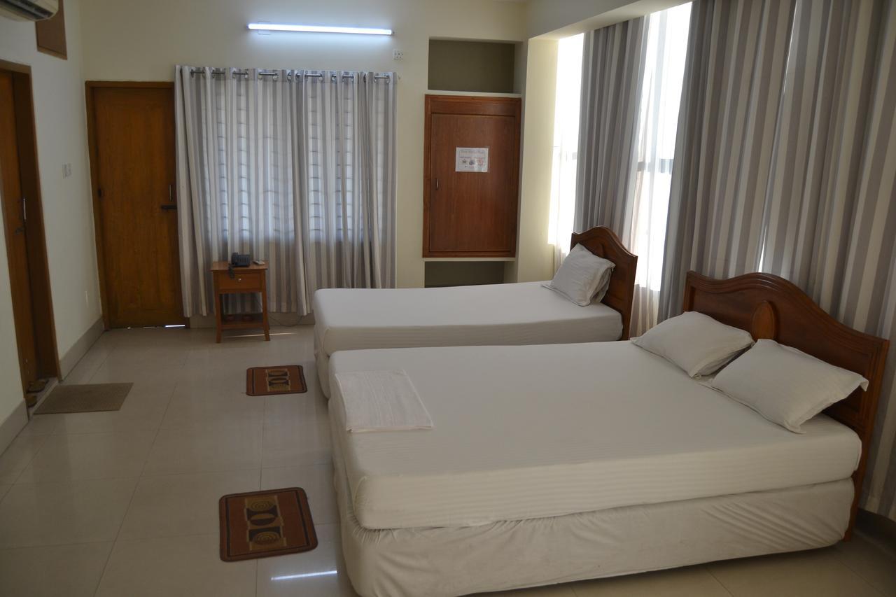 Hotel Marine Plaza Cox's Bazar Bagian luar foto