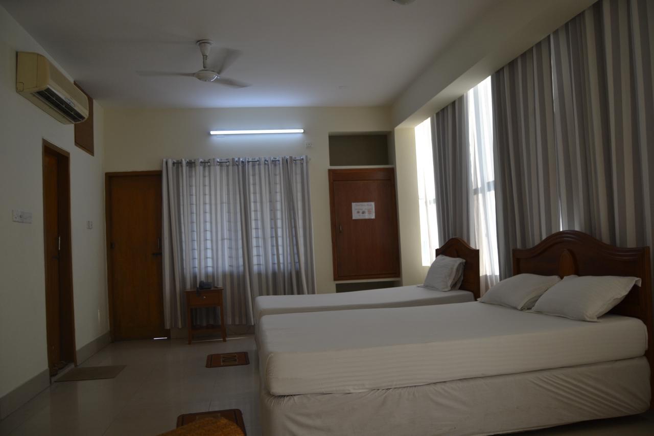Hotel Marine Plaza Cox's Bazar Bagian luar foto