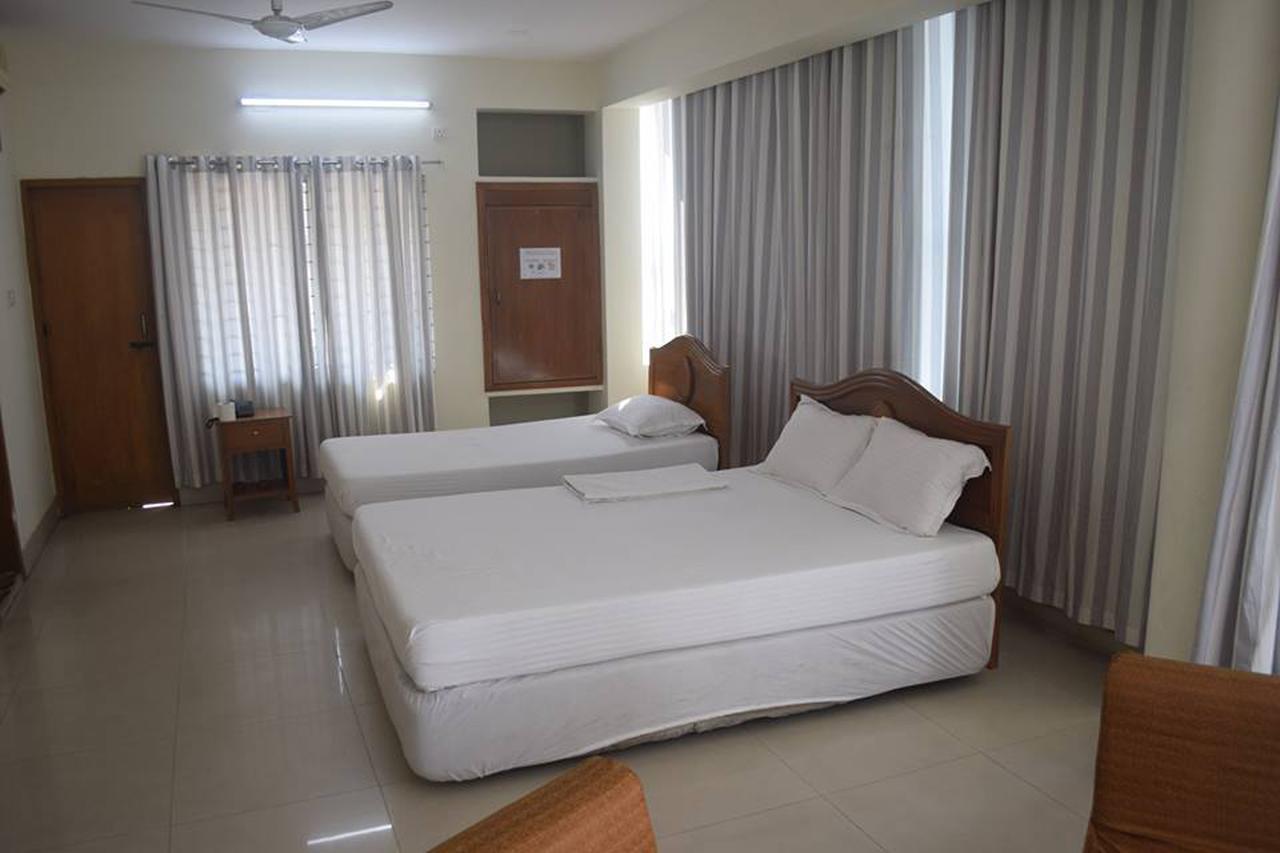 Hotel Marine Plaza Cox's Bazar Bagian luar foto
